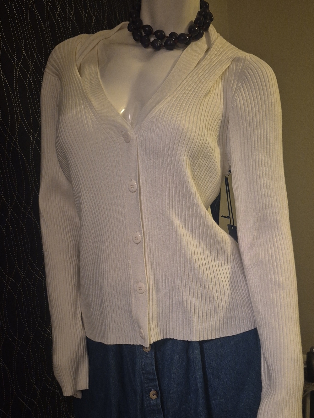 RACHEL Rachel Roy Cream Ribbed V-Neck Button Cardigan